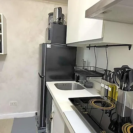Azure Paranaque Near Naia Airport Free Highspeed Wifi And Netflix