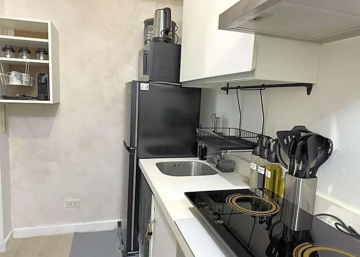 Azure Paranaque Near Naia Airport Free Highspeed Wifi And Netflix 마닐라