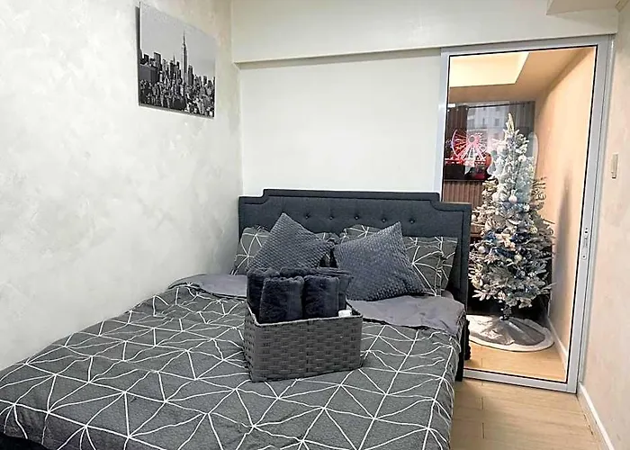 호텔 Azure Paranaque Near Naia Airport Free Highspeed Wifi And Netflix 마닐라