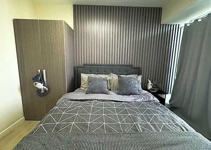 Azure Paranaque Near Naia Airport Free Highspeed Wifi And Netflix 호텔